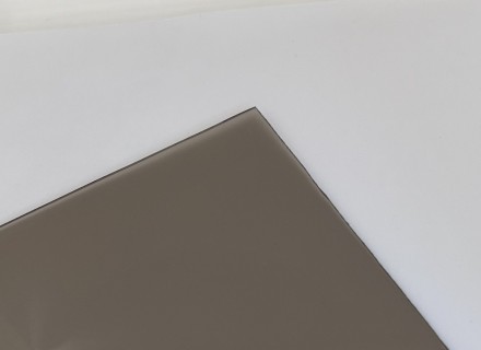 Монолитный поликарбонат Borrex "Оптимальный" толщина 2 мм, бронза серый