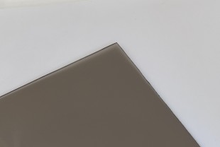 Монолитный поликарбонат Borrex "Оптимальный" толщина 2 мм, бронза серый