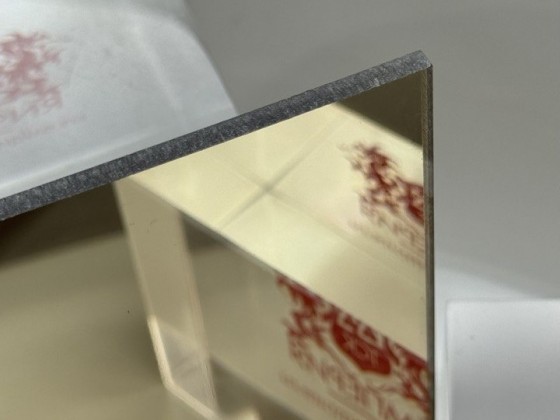 Абразивостойкий зеркальный монолитный поликарбонат IRROX-REFLECTION HARDPRO GP, золото, 2*590*1200мм